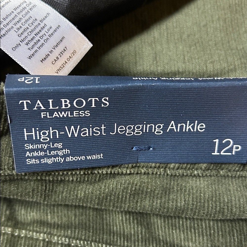 New Talbots corduroy Jegging - Picture 4 of 7